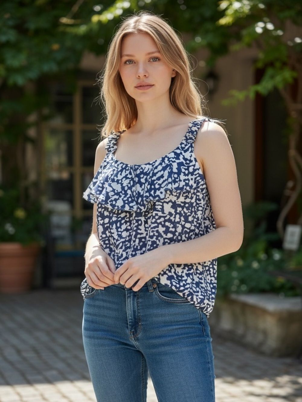 Joy Joy Navy and White Ruffle-Front Sleeveless Top sz Medium NWT